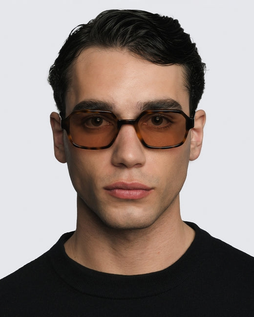 ALEX AV CORLIN EYEWEAR